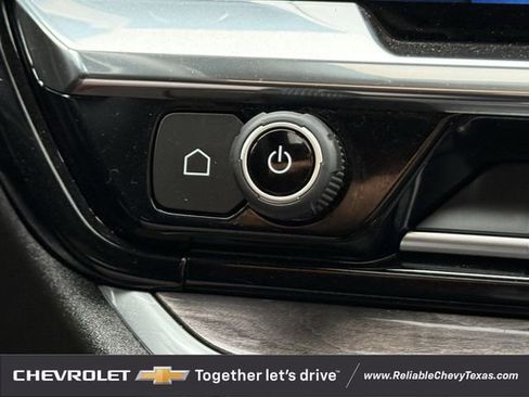 Used 2025 Chevrolet Silverado 1500 LTZ w/ Z71 Off-Road Package image 27