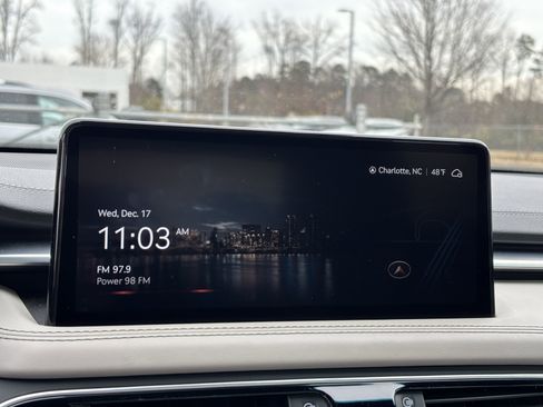 Used 2023 Genesis G70 2.0T w/ Sport Prestige Package image 24