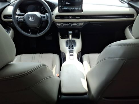 Certified 2024 Honda HR-V EX-L image 18