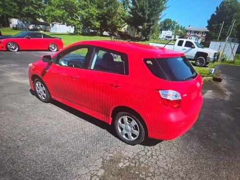 Used 2010 Toyota Matrix FWD image 6