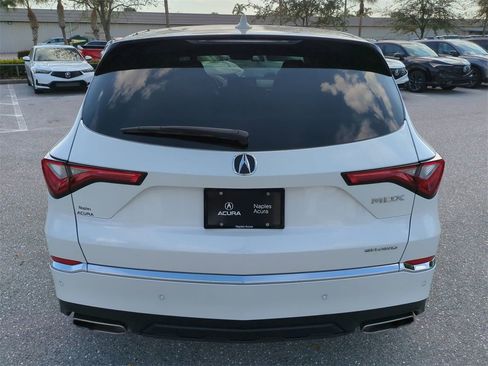 Certified 2023 Acura MDX SH-AWD w/ Technology Package image 5