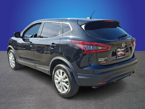 Used 2021 Nissan Rogue Sport S image 6