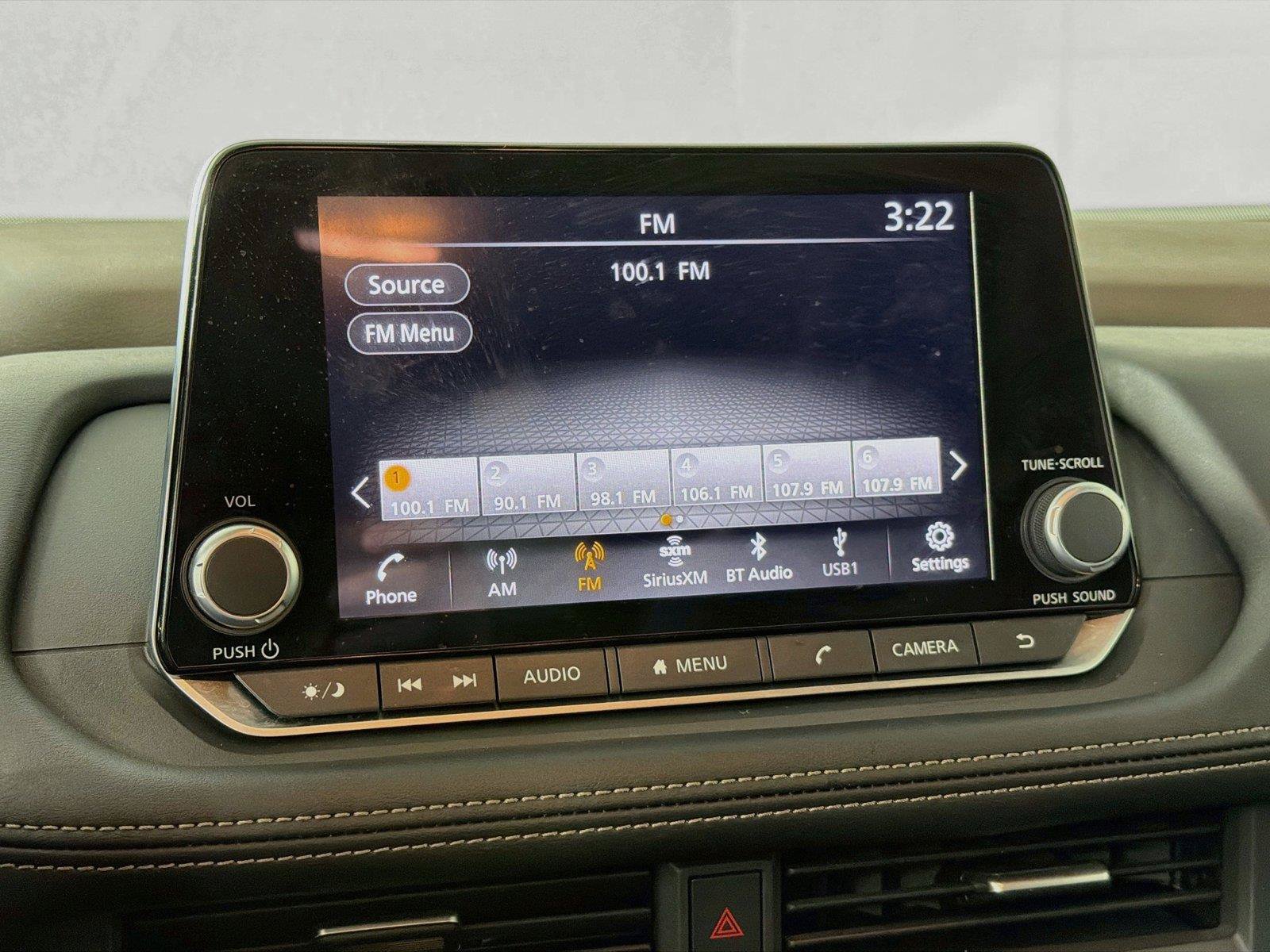 Used 2023 Nissan Rogue SV AWD/4WD image 19