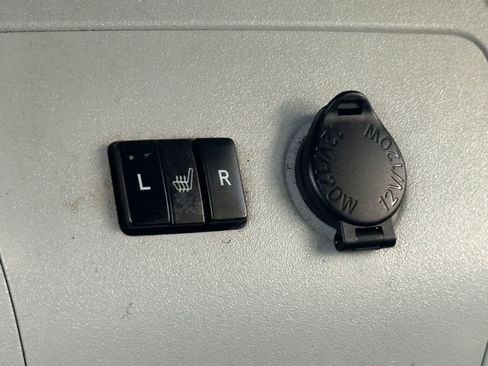 Used 2014 Toyota Prius Four FWD image 24