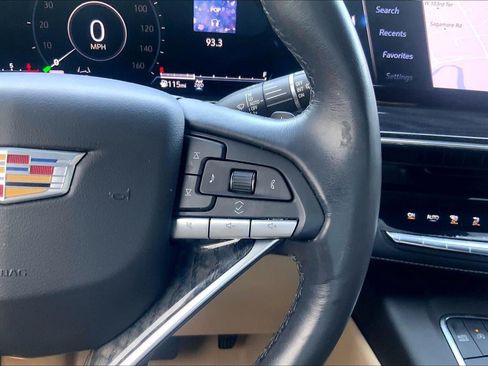 Used 2021 Cadillac Escalade ESV Premium Luxury w/ Driver Assist Tech Package AWD/4WD image 20