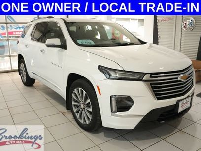 Used 2023 Chevrolet Traverse Premier
