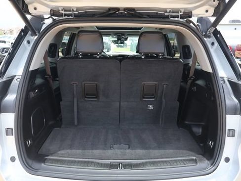 Used 2022 Jeep Grand Cherokee L Limited AWD/4WD image 7