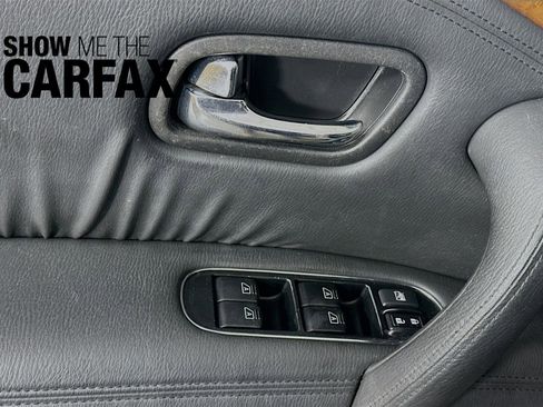 Used 2012 INFINITI QX56 2WD w/ Theater Pkg image 23