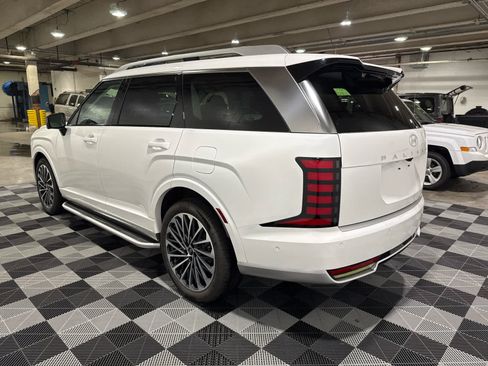Used 2026 Hyundai Palisade Calligraphy AWD/4WD image 2