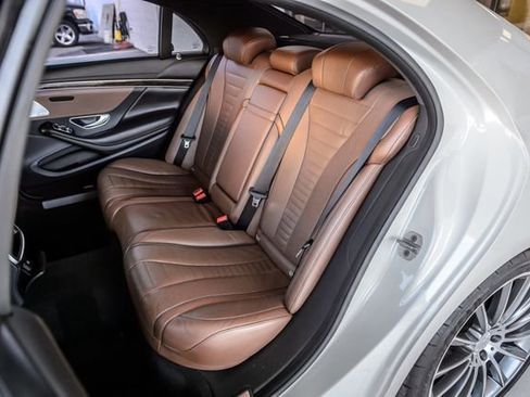Used 2016 Mercedes-Benz S 550 Sedan image 44