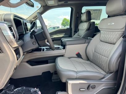 New 2026 Ford F350 Platinum w/ Platinum Plus Package