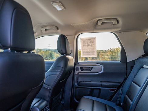 Certified 2025 Ford Bronco Sport Outer Banks w/ Outer Banks Tech Package+ image 18