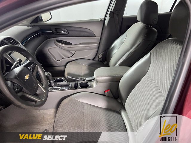 Used 2015 Chevrolet Malibu LT w/ Power Convenience Package FWD image 8