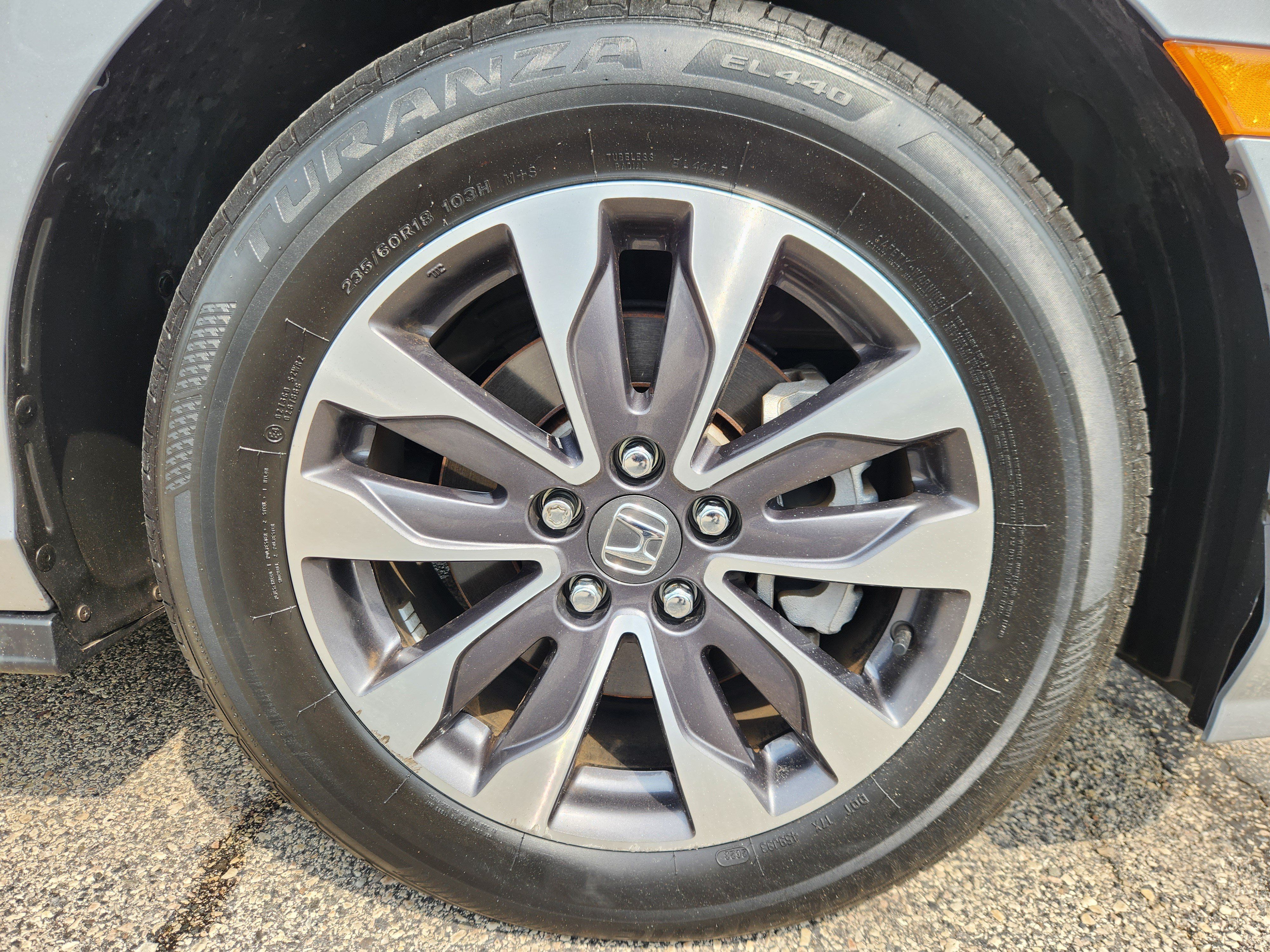 Certified 2024 Honda Odyssey EX-L image 18