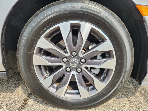 Used 2024 Honda Odyssey EX-L image 18