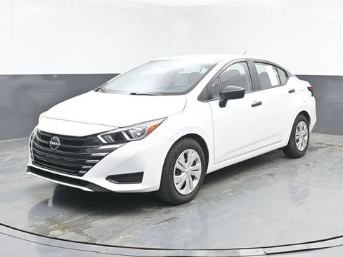 Used 2023 Nissan Versa S FWD image 10