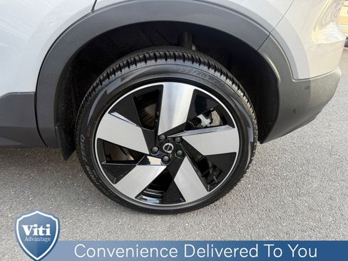 Certified 2023 Volvo C40 P8 Recharge Ultimate image 13