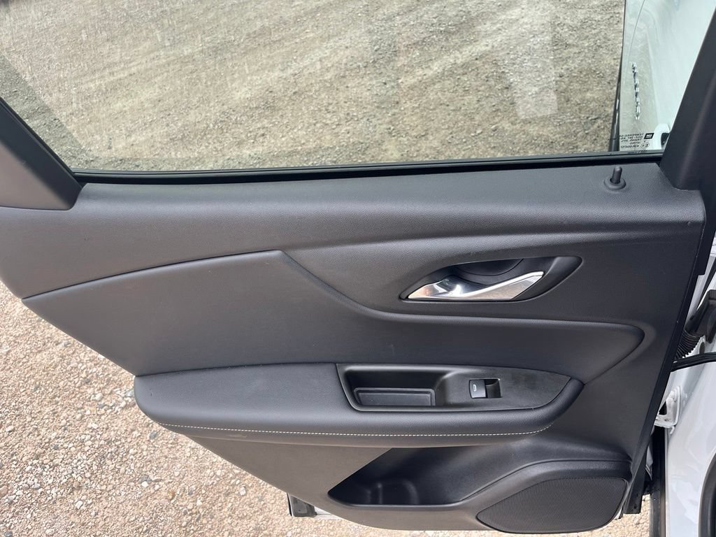 Used 2023 Chevrolet Blazer LT FWD image 22