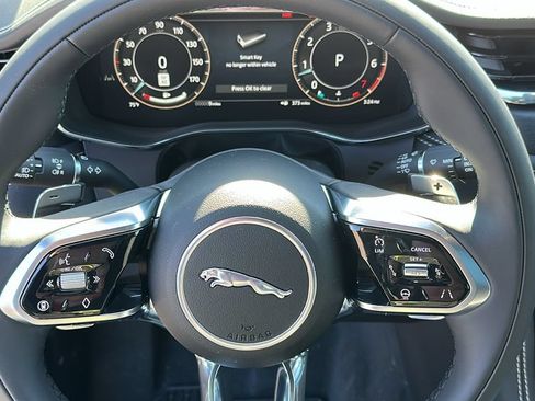 Used 2026 Jaguar F-PACE R-Dynamic S AWD/4WD image 14
