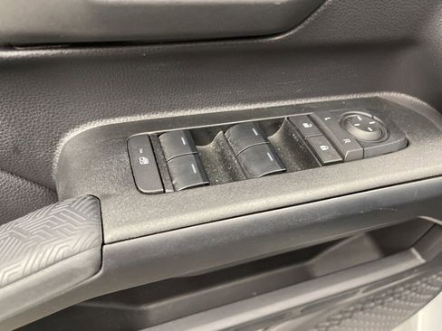 Used 2025 Toyota 4Runner SR5 image 21