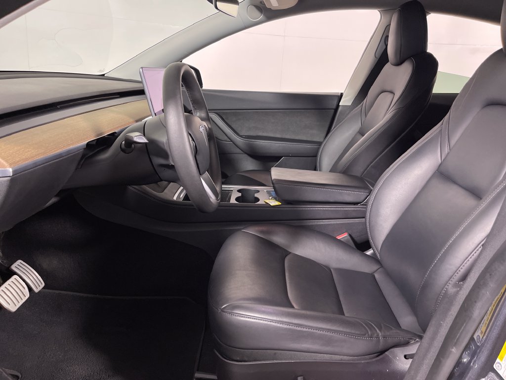 Used 2022 Tesla Model Y Performance AWD/4WD image 12