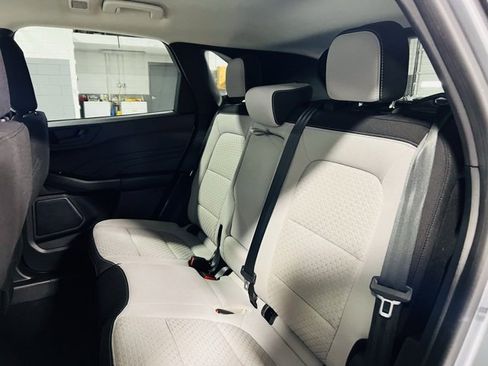 Used 2023 Ford Escape Active image 22