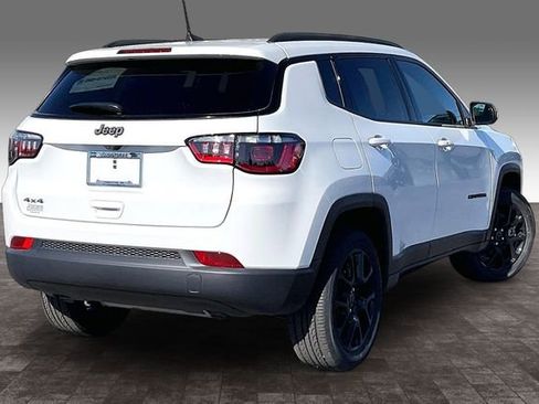 New 2026 Jeep Compass Latitude AWD/4WD image 15