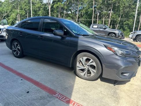 Used 2024 Subaru Legacy Premium AWD/4WD image 3