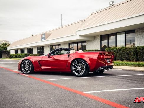 Used 2013 Chevrolet Corvette 427 w/ 1SB Preferred Equipment Group RWD image 47