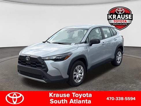 Used 2026 Toyota Corolla Cross L FWD image 3