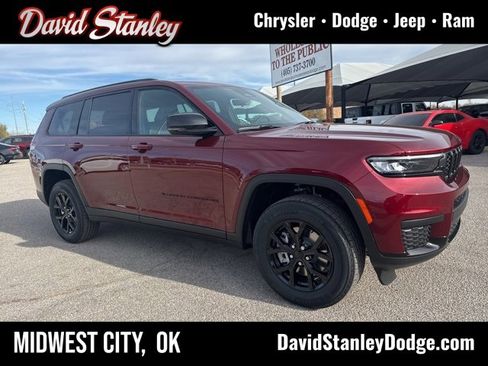 New 2025 Jeep Grand Cherokee L Altitude image 1