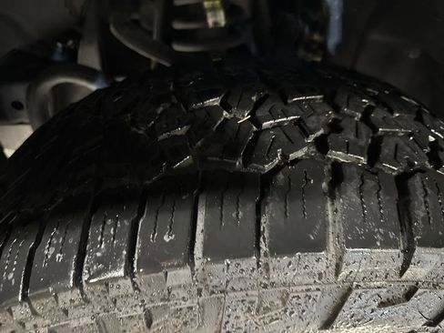 Used 2018 Chevrolet Colorado Z71 image 11