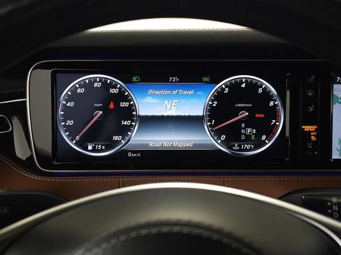 Used 2017 Mercedes-Benz S 550 4MATIC Coupe image 27