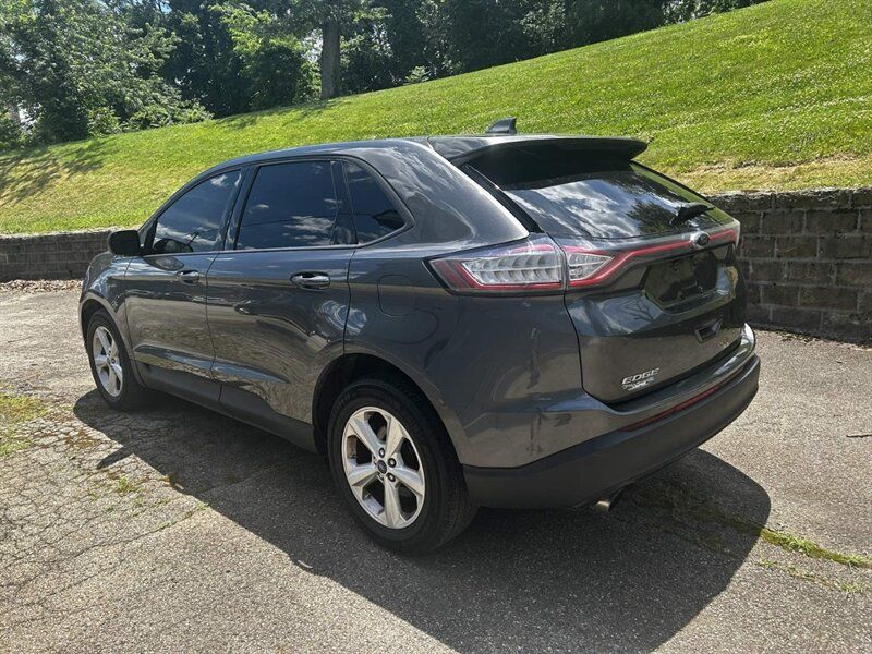 Used 2016 Ford Edge SE AWD/4WD image 18