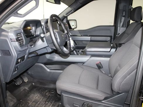 Used 2025 Ford F150 XLT w/ Equipment Group 302A MID AWD/4WD image 19
