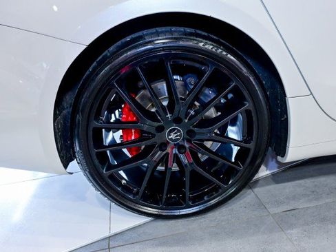 Used 2022 Maserati Ghibli Modena image 46