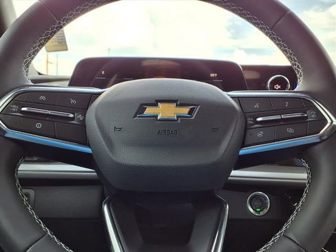 New 2026 Chevrolet Traverse LT w/ Driver Confidence Package image 25