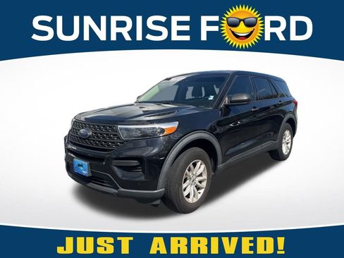 Used 2021 Ford Explorer 4WD image 1