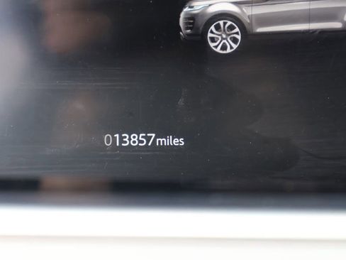 Used 2022 Land Rover Range Rover Evoque SE image 39