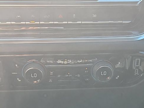 New 2026 Chevrolet Silverado 1500 LT AWD/4WD image 18