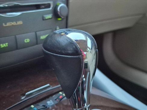 Used 2010 Lexus IS 250 RWD image 20