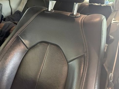 Used 2018 Chrysler Pacifica Touring-L Plus w/ Advanced Safetytec Group FWD image 5