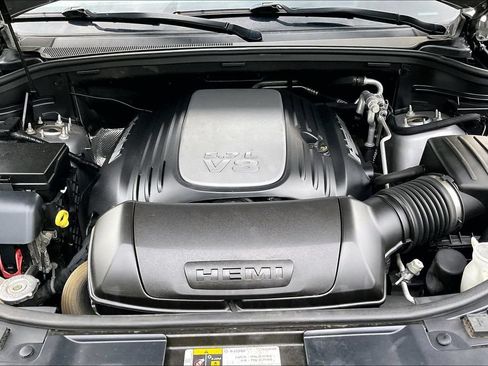 Used 2020 Dodge Durango R/T w/ Blacktop Package AWD/4WD image 10