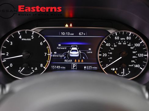 Used 2025 Nissan Altima 2.5 SV FWD image 17