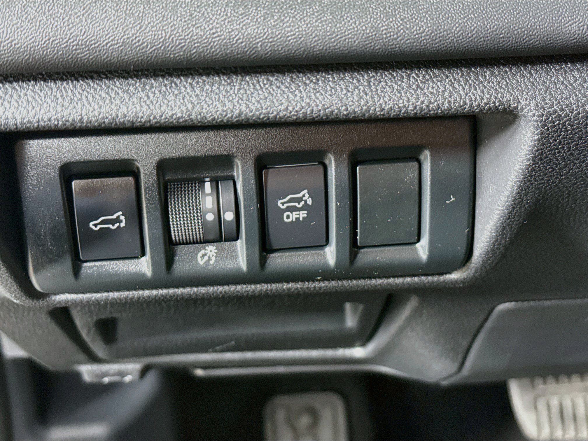Used 2024 Subaru Outback Touring AWD/4WD image 9