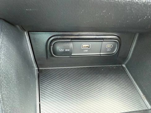 Used 2024 Kia Sportage LX AWD/4WD image 29
