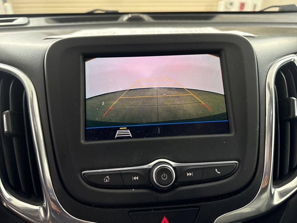 Used 2021 Chevrolet Equinox LT FWD image 40