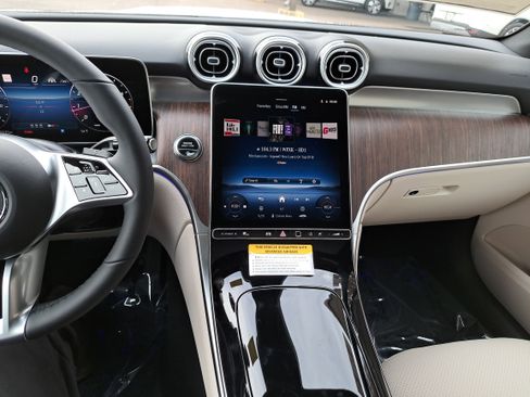 New 2026 Mercedes-Benz GLC 300 4MATIC image 20