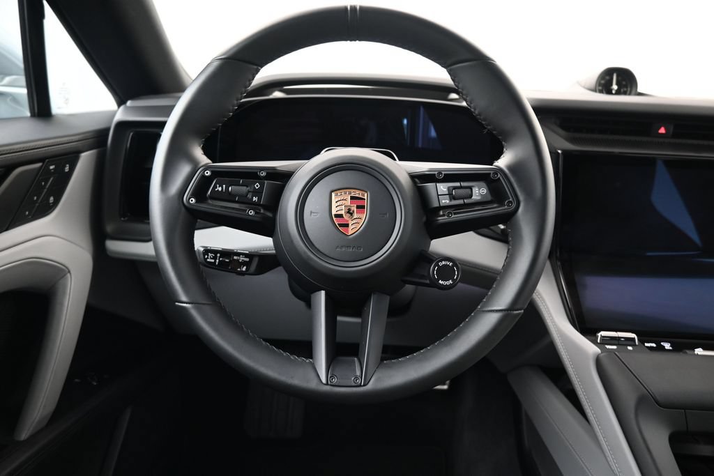 Certified 2026 Porsche Cayenne Electric AWD/4WD image 13
