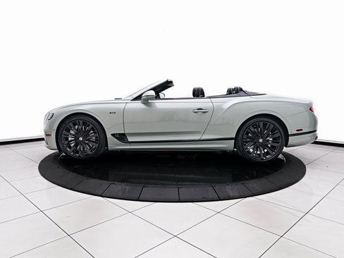 Used 2024 Bentley Continental GT Speed image 17